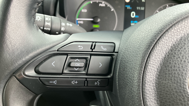 Toyota Yaris 1.5 Hybrid Icon 5dr CVT Hybrid Hatchback